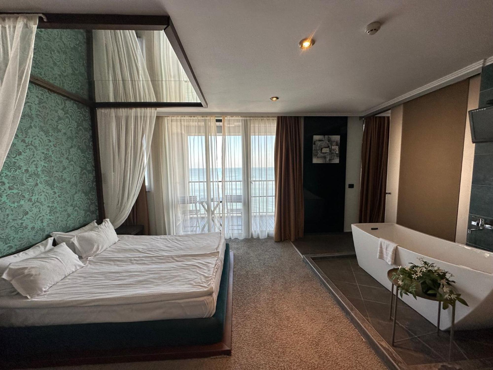 Regina Maria Spa Design Hotel بالشيك المظهر الخارجي الصورة